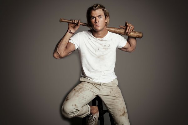 Musculoso Twink Chris Hemsworth