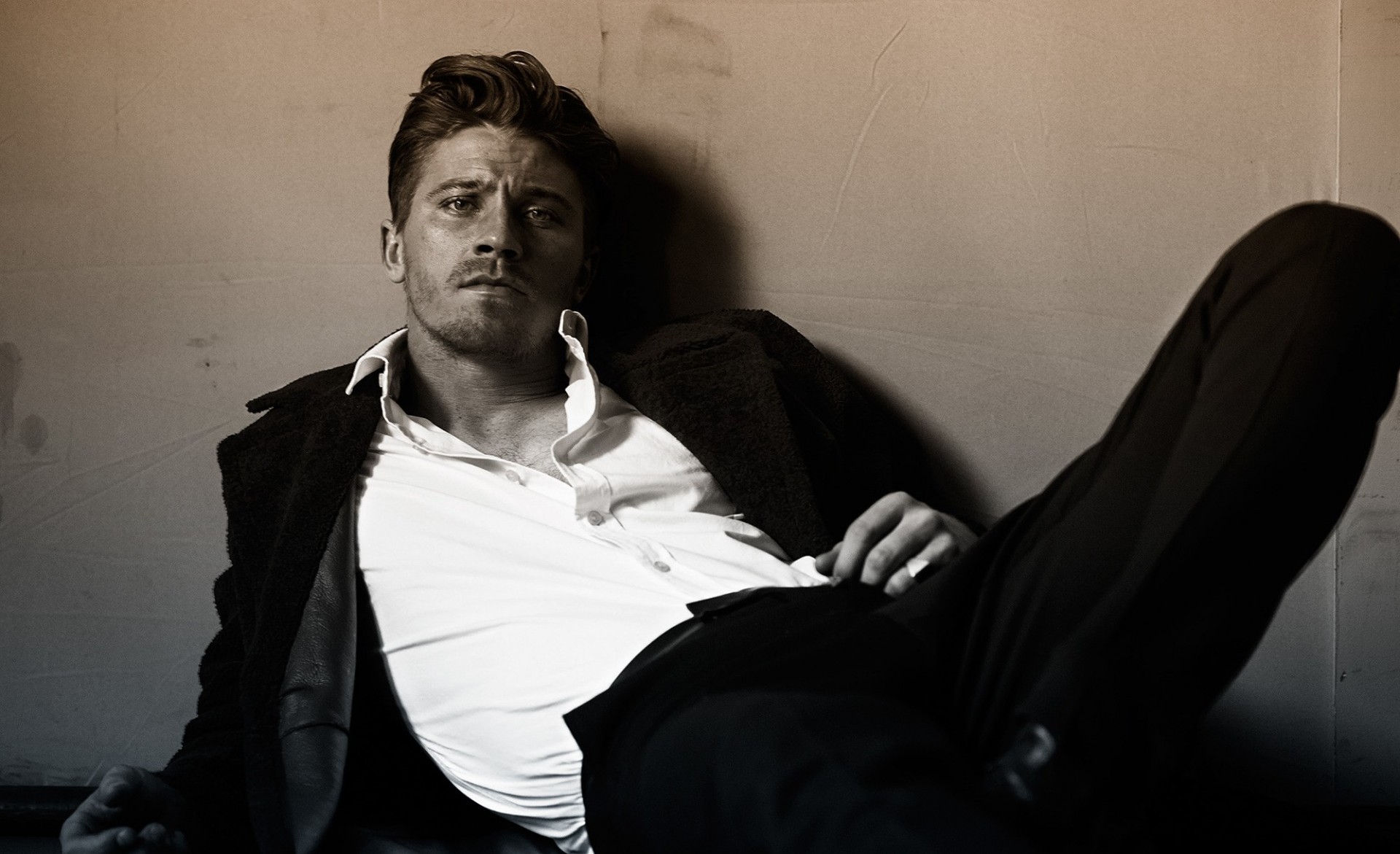 fotoshooting von garrett hedlund