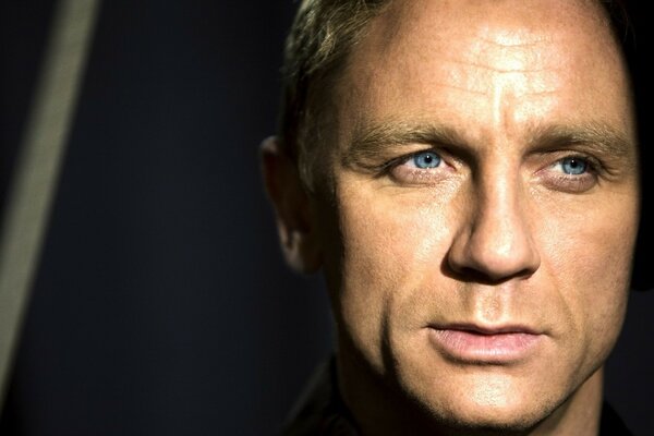 Daniel craig spielte James Bond