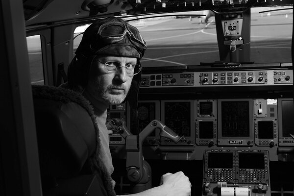 Dmitry Puchkov at the helm of the plane