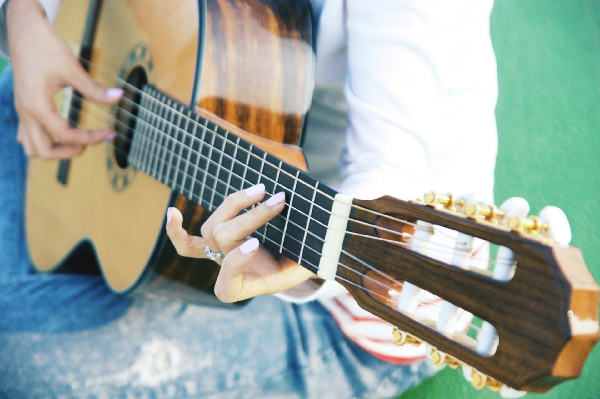 muzyka gitara dziewczyna