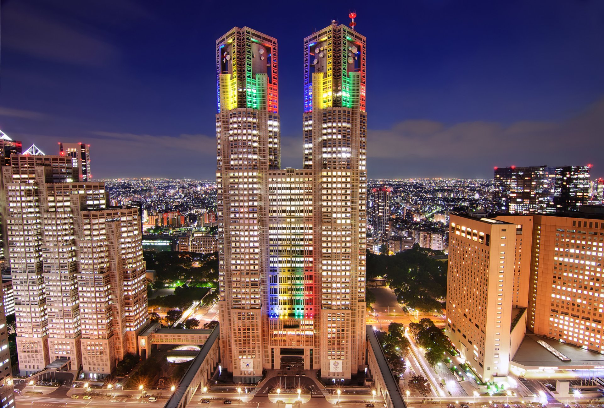 japan tokyo capital capital metropolis lights lighting illumination houses buildings skyscrapers night blue sky cloud