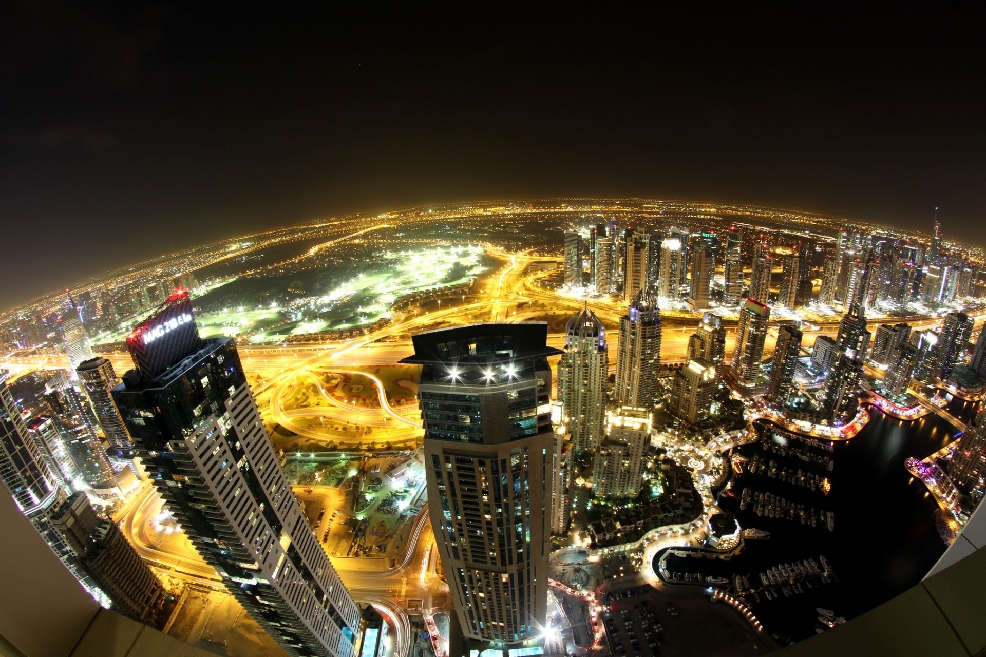 dubaï eau ville vue panorama nuit bâtiments gratte-ciel maisons gratte-ciel gratte-ciel routes lumières éclairage