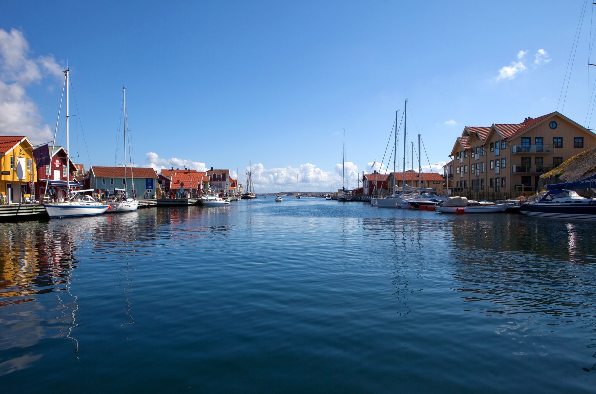 town country nature landscape water river sky clouds house boat sweden sotena