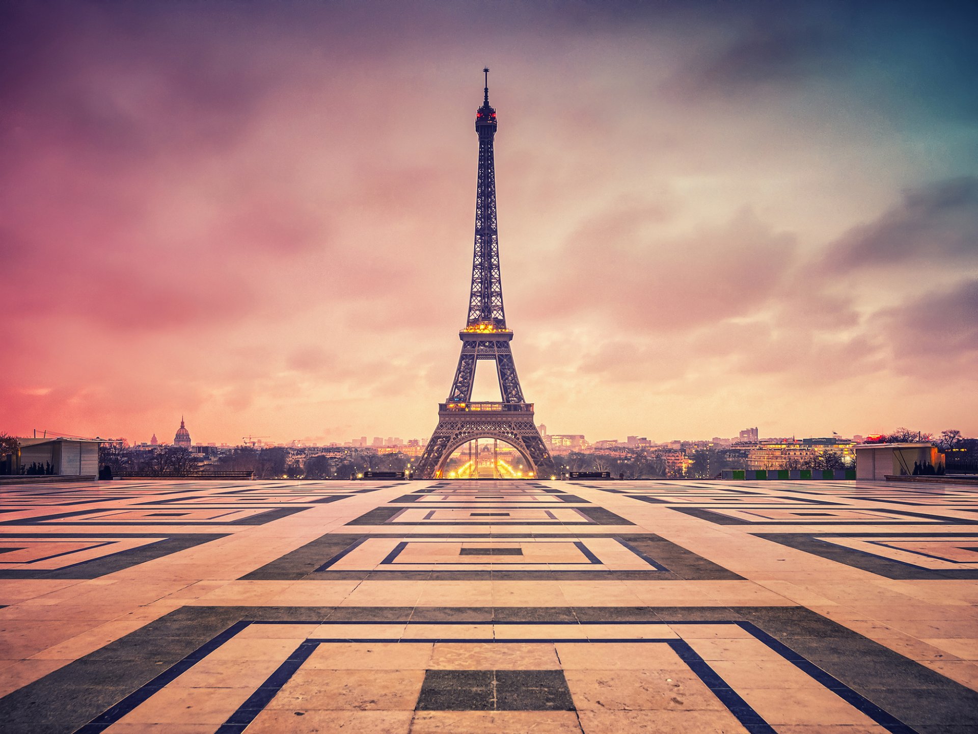 france paris la tour eiffel eiffel tower town square night twilight cloud