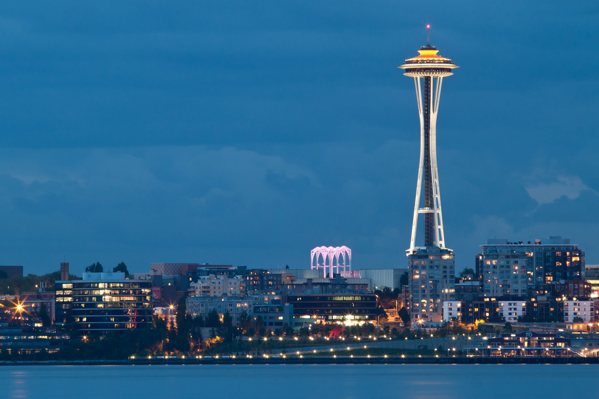 stati uniti washington seattle space needle città sera luci baia space needle luci baia