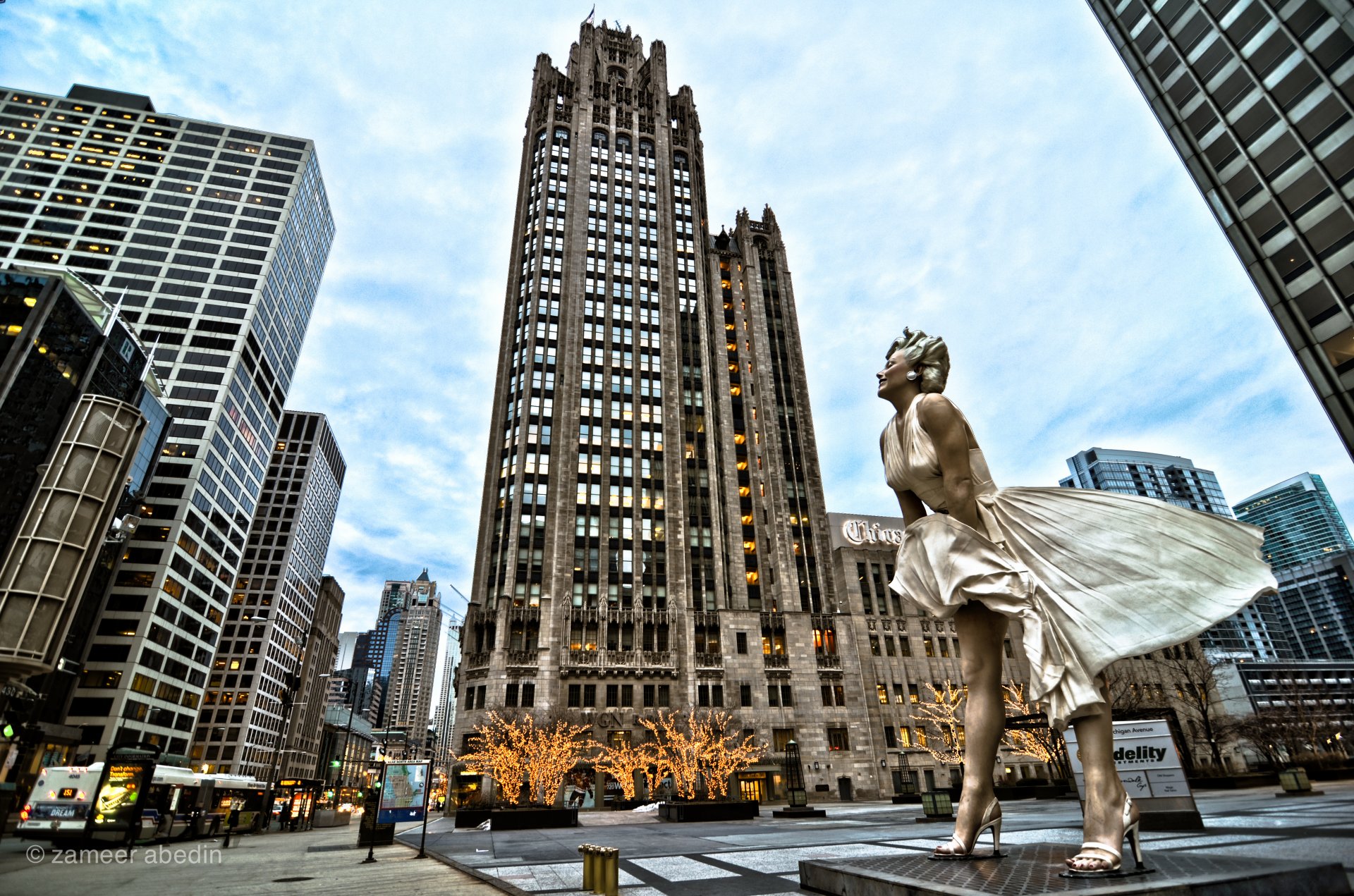 chicago illinois skyscrapers marilyn monroe marilyn monroe