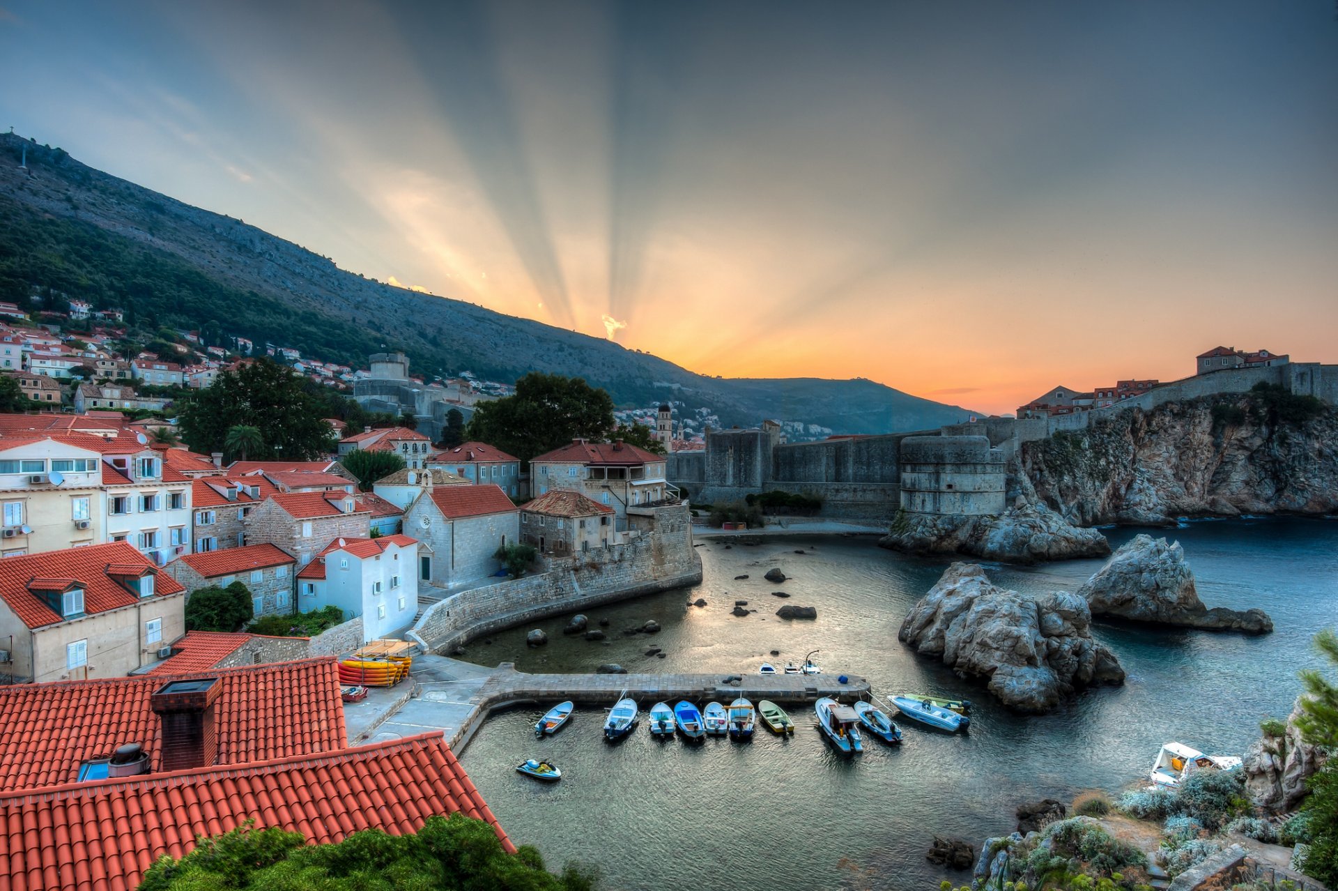 dubrovnik croazia baia barche alba panorama paesaggio