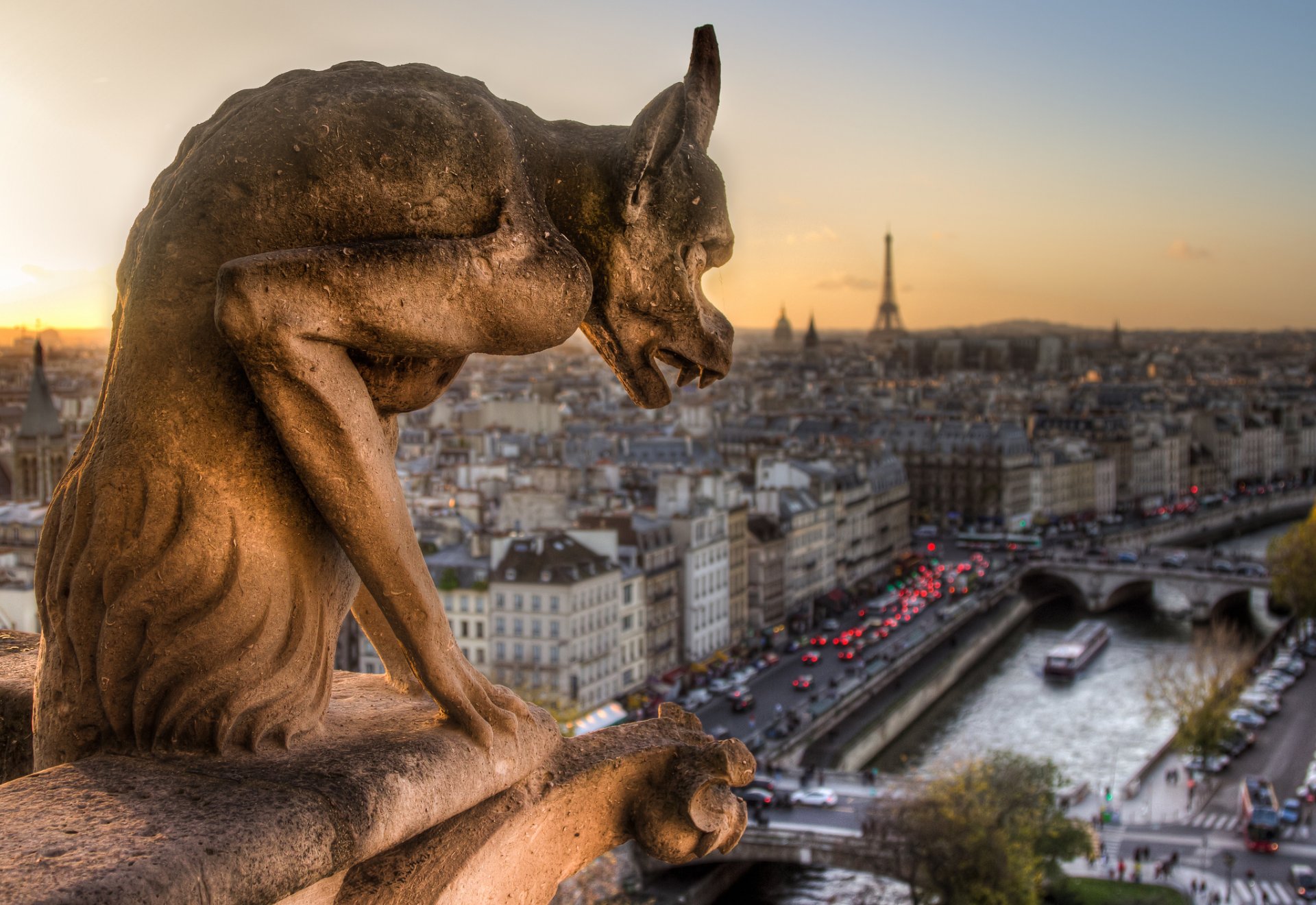 gargouille gargoyle wasserspeier skulptur notre dame de paris kathedrale unserer lieben frau von paris notre dame de paris frankreich paris ansicht stadt panorama