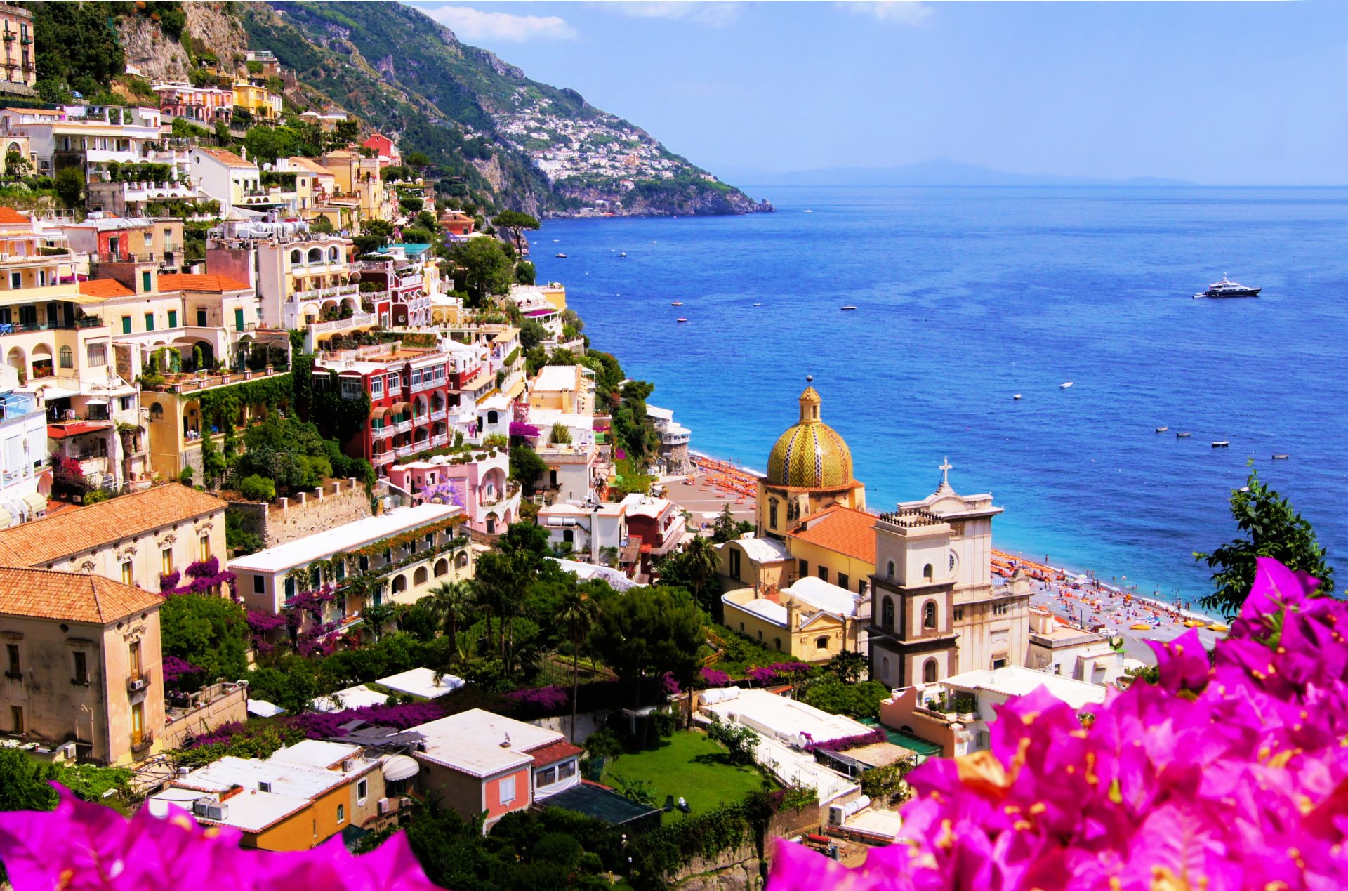 amalfi italia città rocce case cattedrale costa mare fiori natura paesaggio