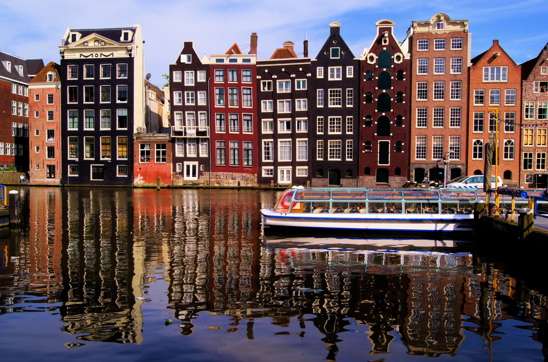 amsterdam netherlands city houses river canal water reflection