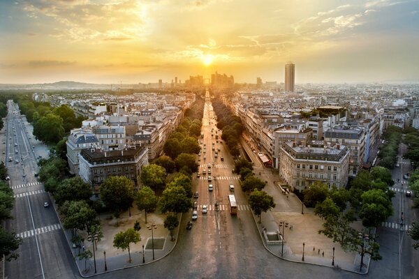 Architecture de Paris, le soir au coucher du soleil