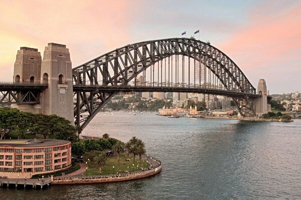 Puente del puerto sobre la bahía de Sydney