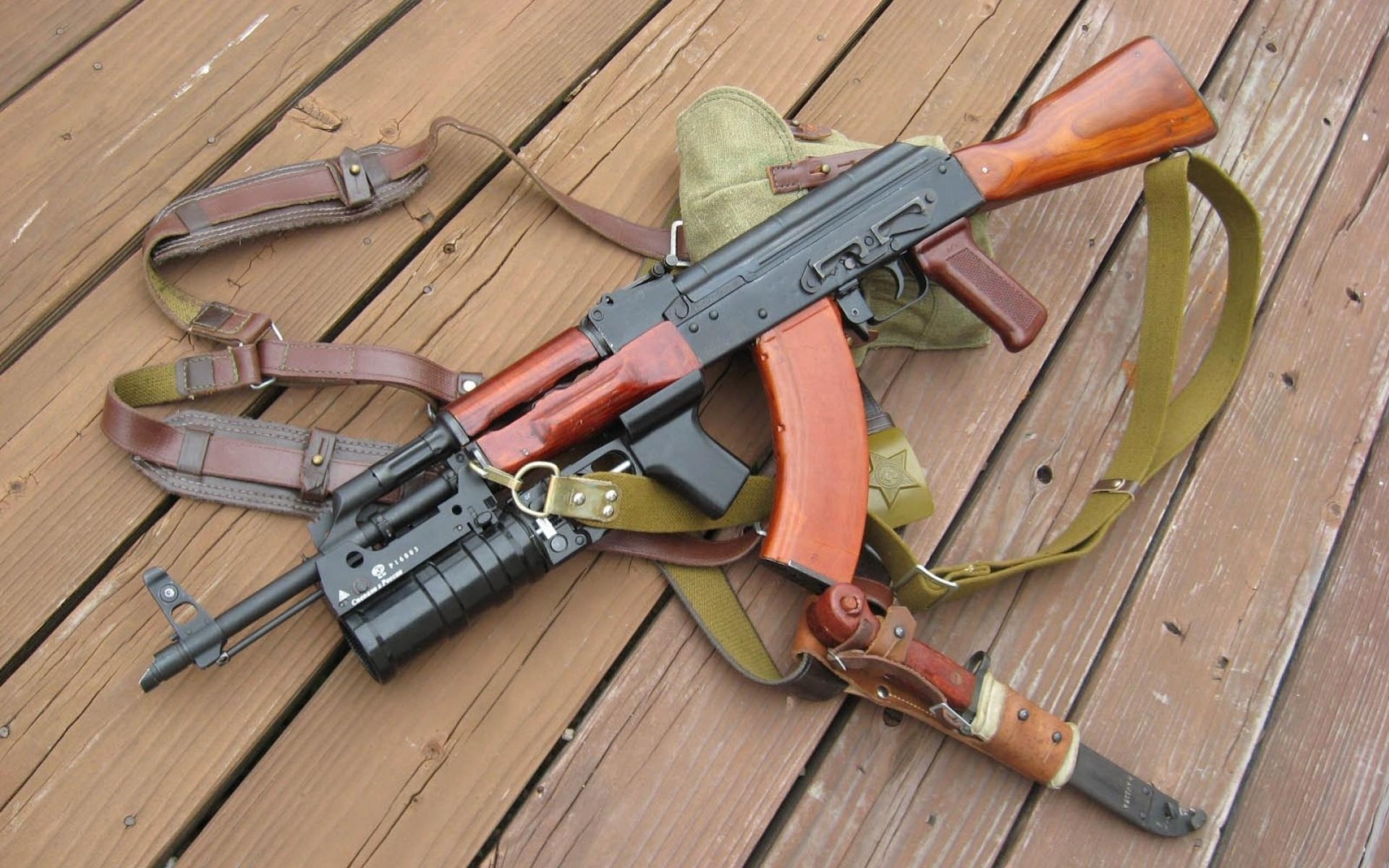 bayoneta cinturones tablero kalashnikov ak-47 lanzagranadas hecho en rusia fresco