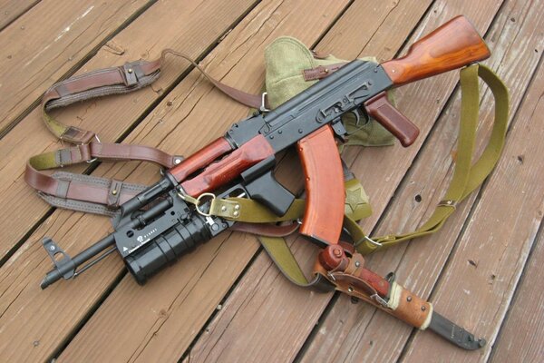 Russian Kalashnikov assault rifle, AK-47