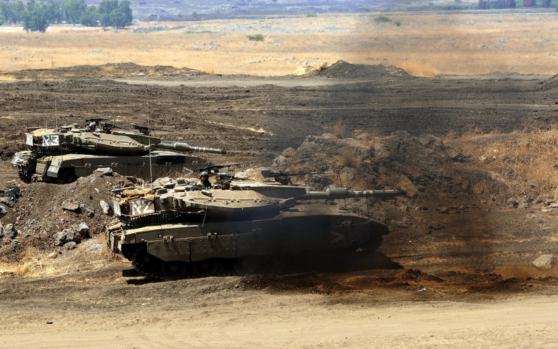 tanque merkava gris militar