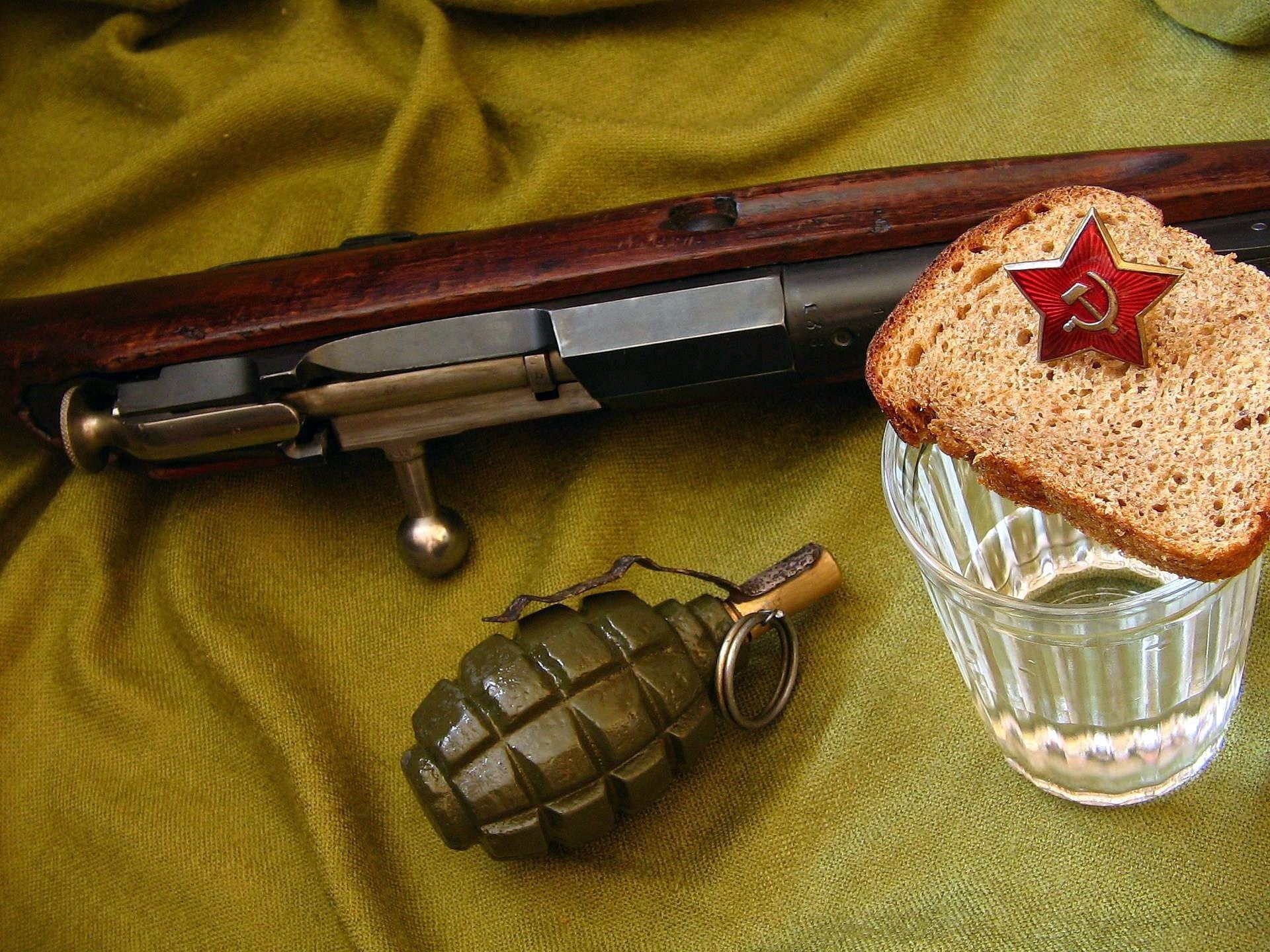 glass rifle vodka bread star gate grenade cloth