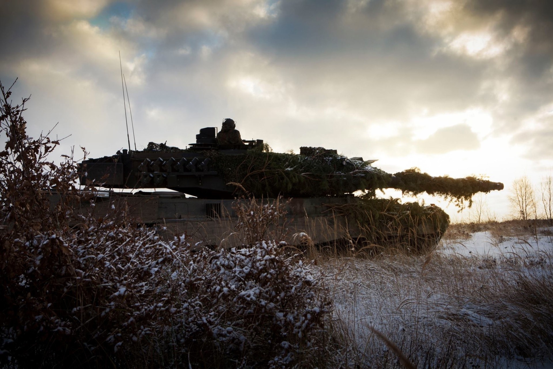 tank mbt the field germany winter