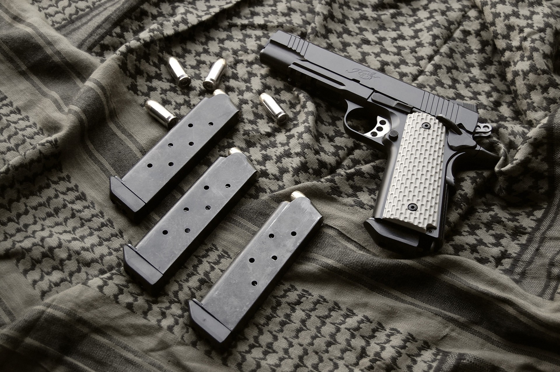 navidad armas mes 1911