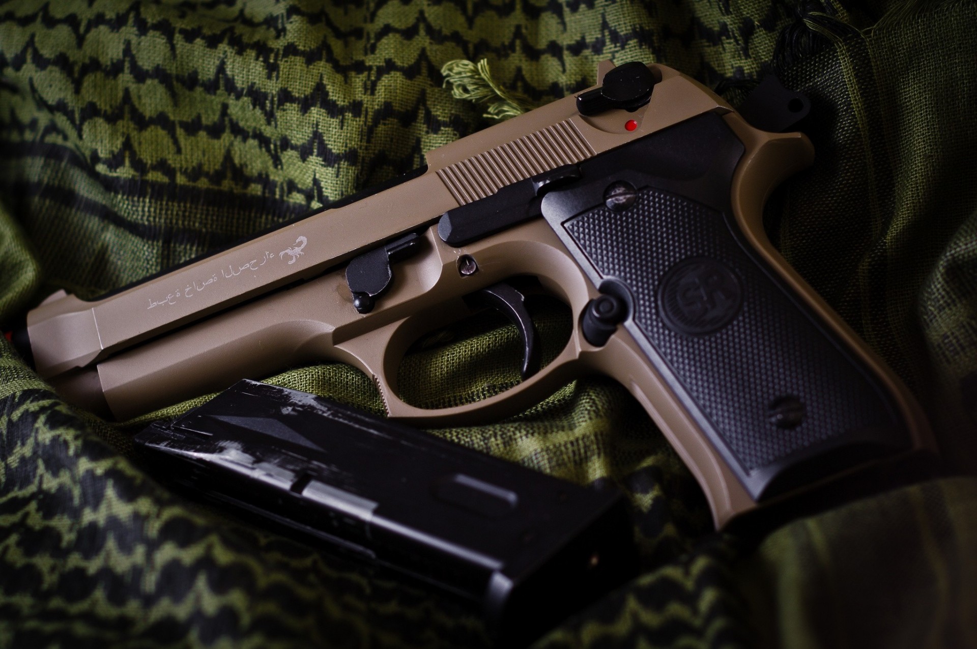 samozaładowcza browning beretta m9