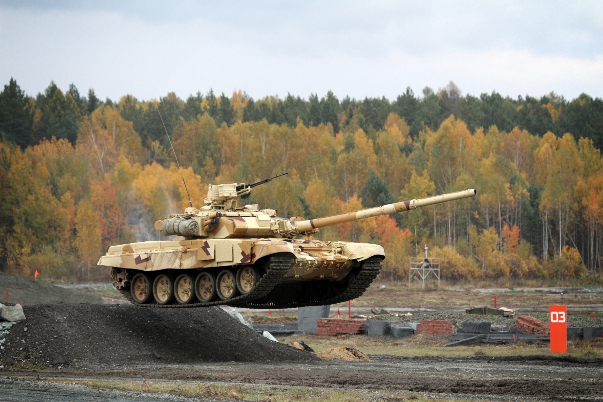 tanque uvz rusia bosque t-90