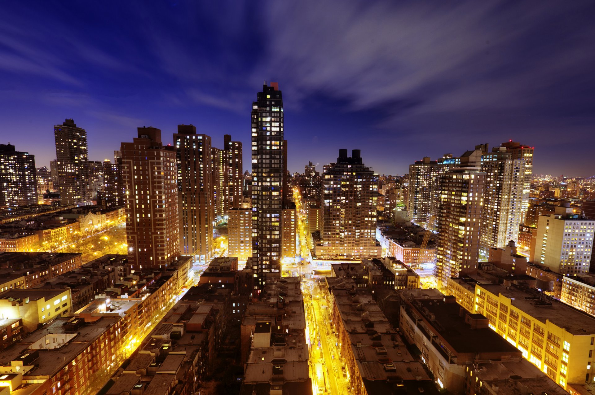 town new york night light street