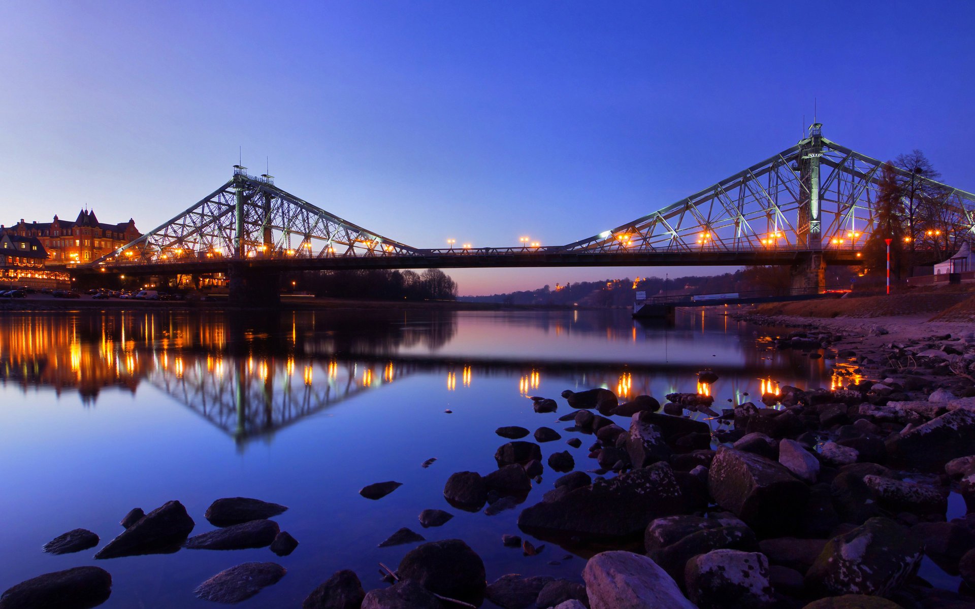 blaues wunder dresden dresde alemania night germany