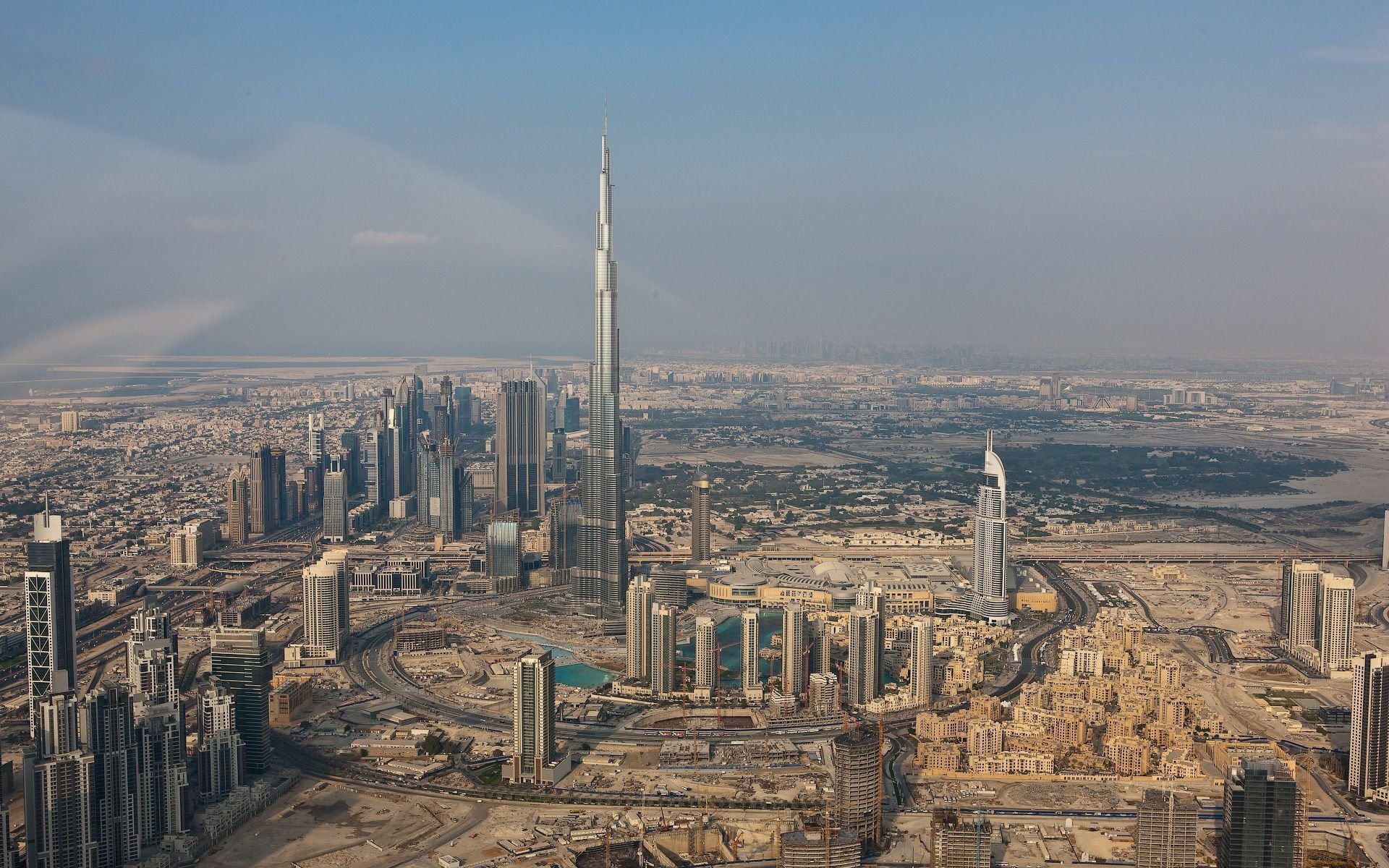 stadt dubai wolkenkratzer baustelle