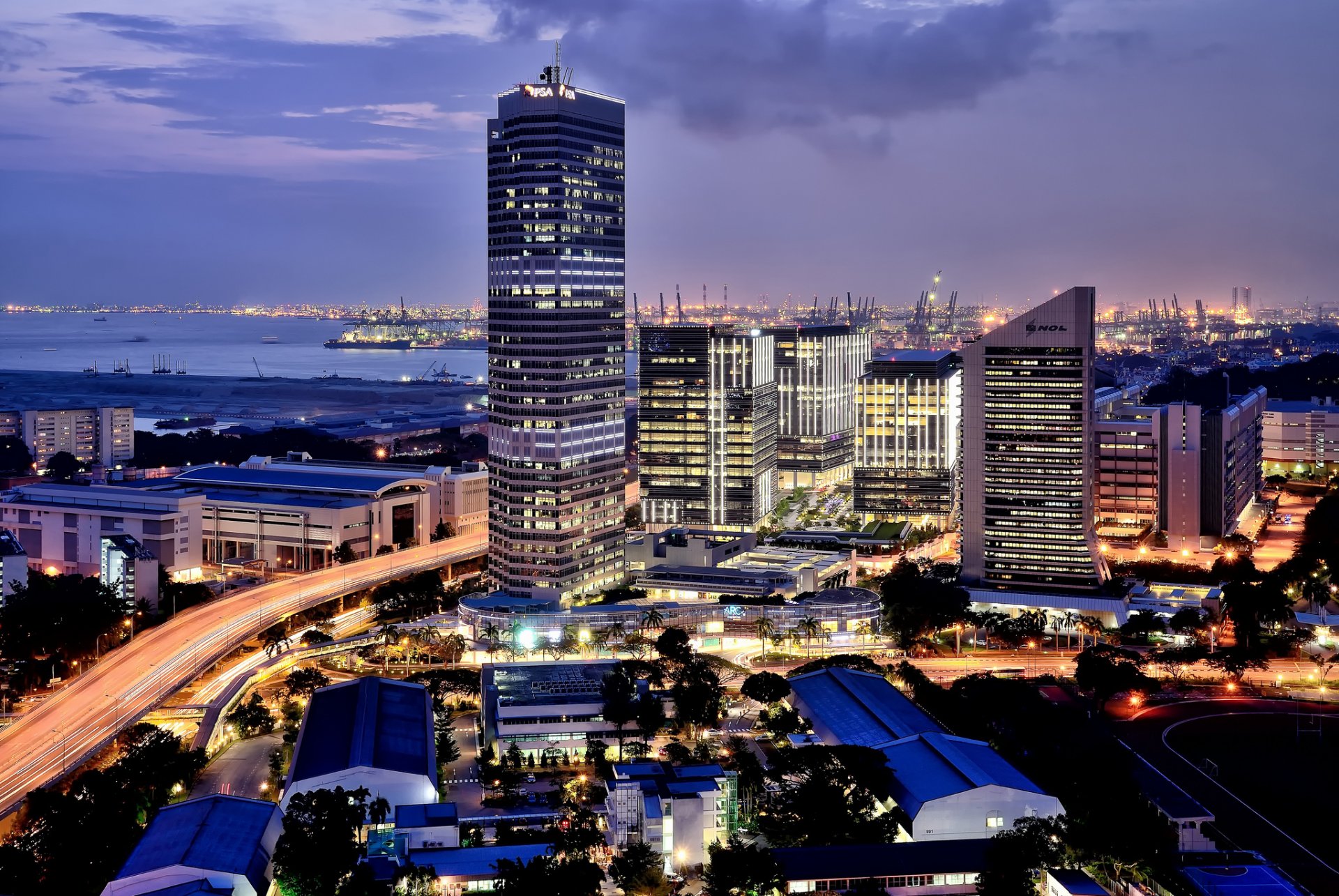 ville singapour après le coucher du soleil port lumières