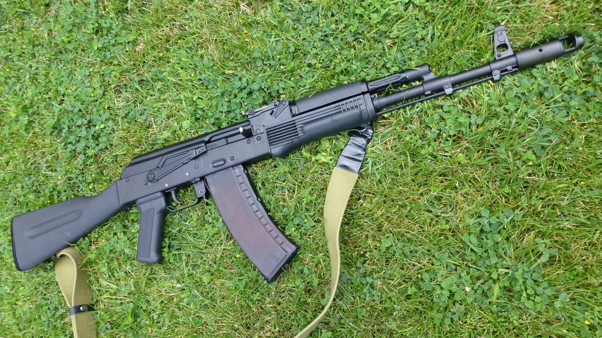 halbautomatisch saiga karabiner gras monat