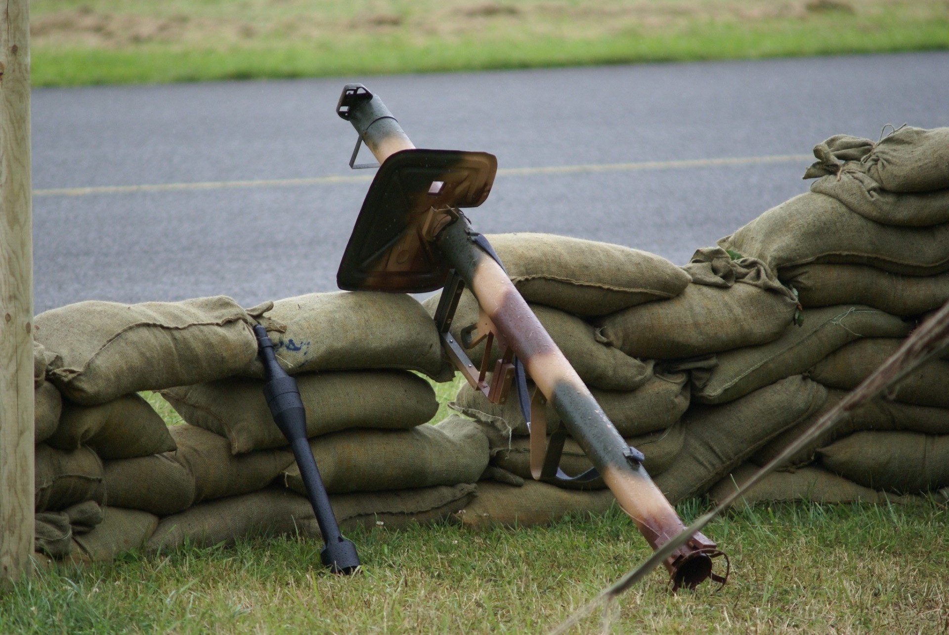 rocket grenade launcher german panzerschreck anti-tank special grenade manual cumulative