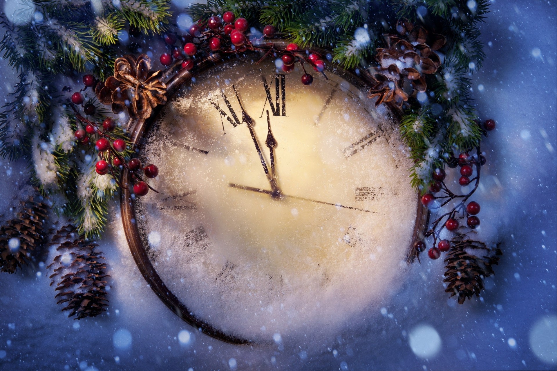 christmas new year berries spruce branches snow cone time watches holiday