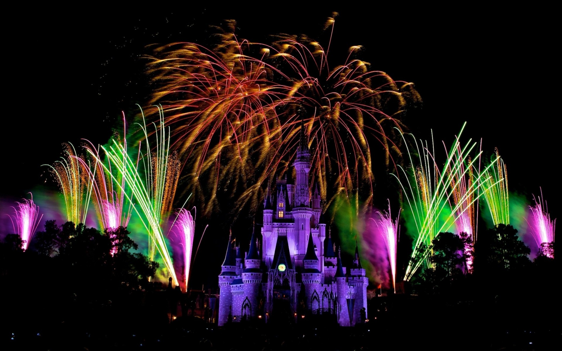 noche fuegos artificiales disney reino mágico árbol de navidad decoración