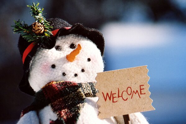 Bonhomme de neige appelle à un conte de fées, bienvenue à la nouvelle année