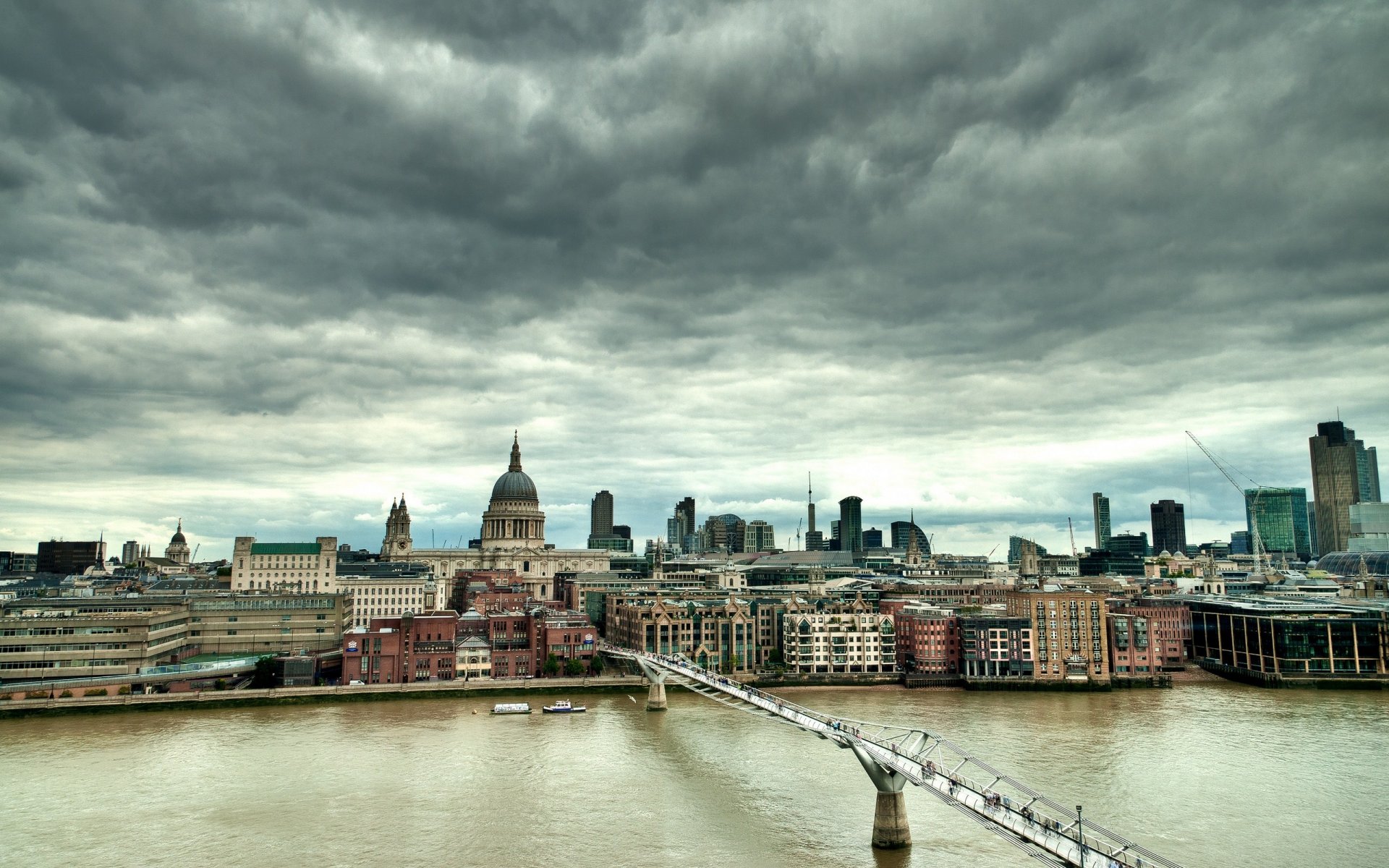 london england großbritannien millennium bridge