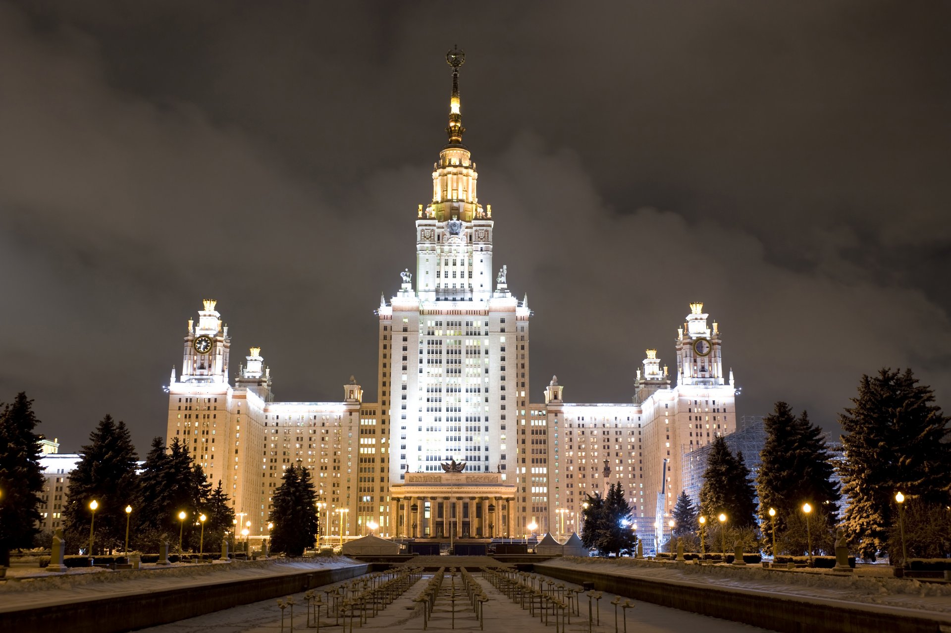 moskau staatliche universität benannt nach m.w. lomonossow moskauer staatliche universität moskau stadt winter schnee nacht beleuchtung hintergrundbilder