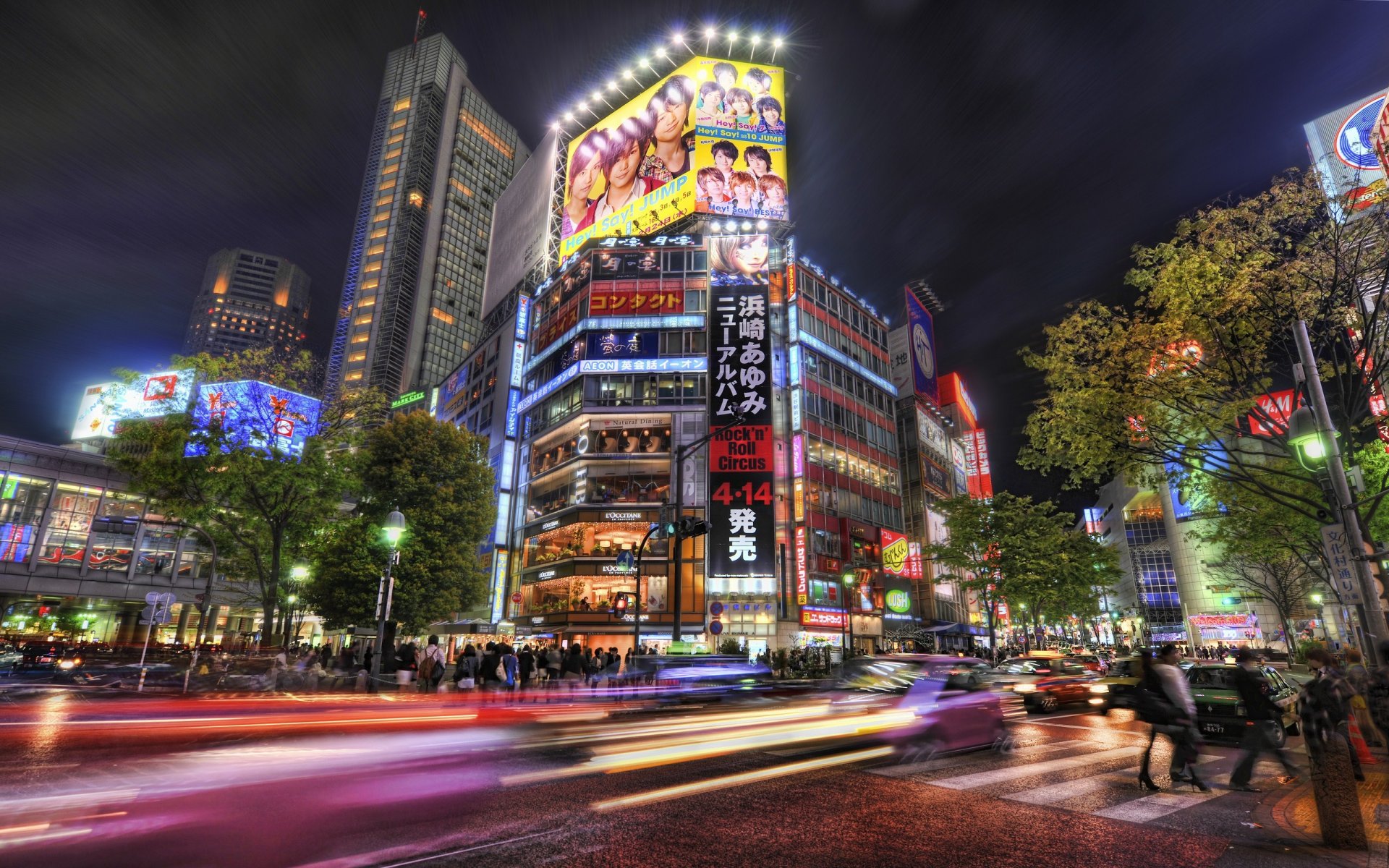 rue moyenne tokyo japon nuit