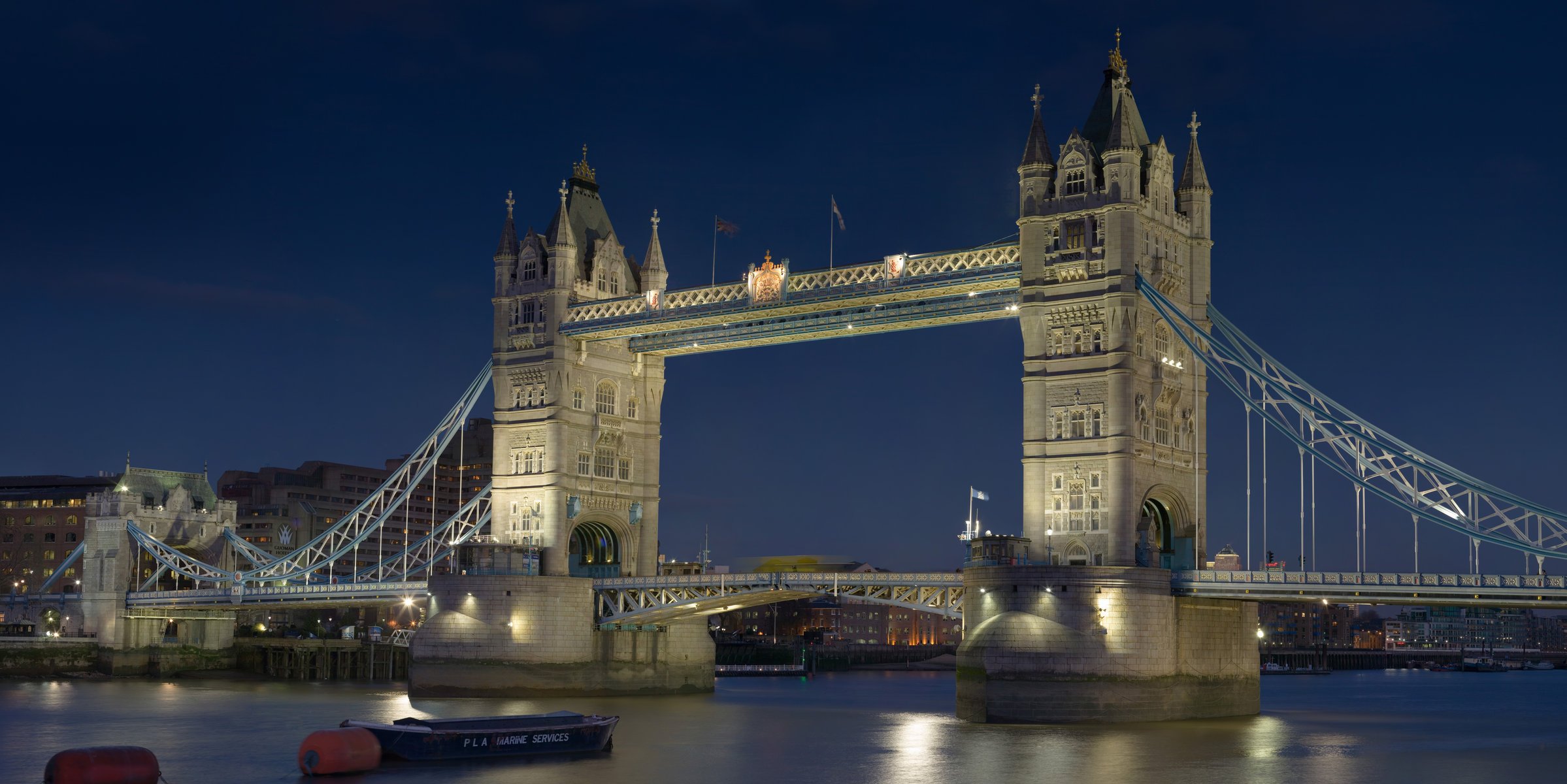 londres angleterre tower bridge royaume-uni tamise nuit ville bateau rivière capitale fond d écran