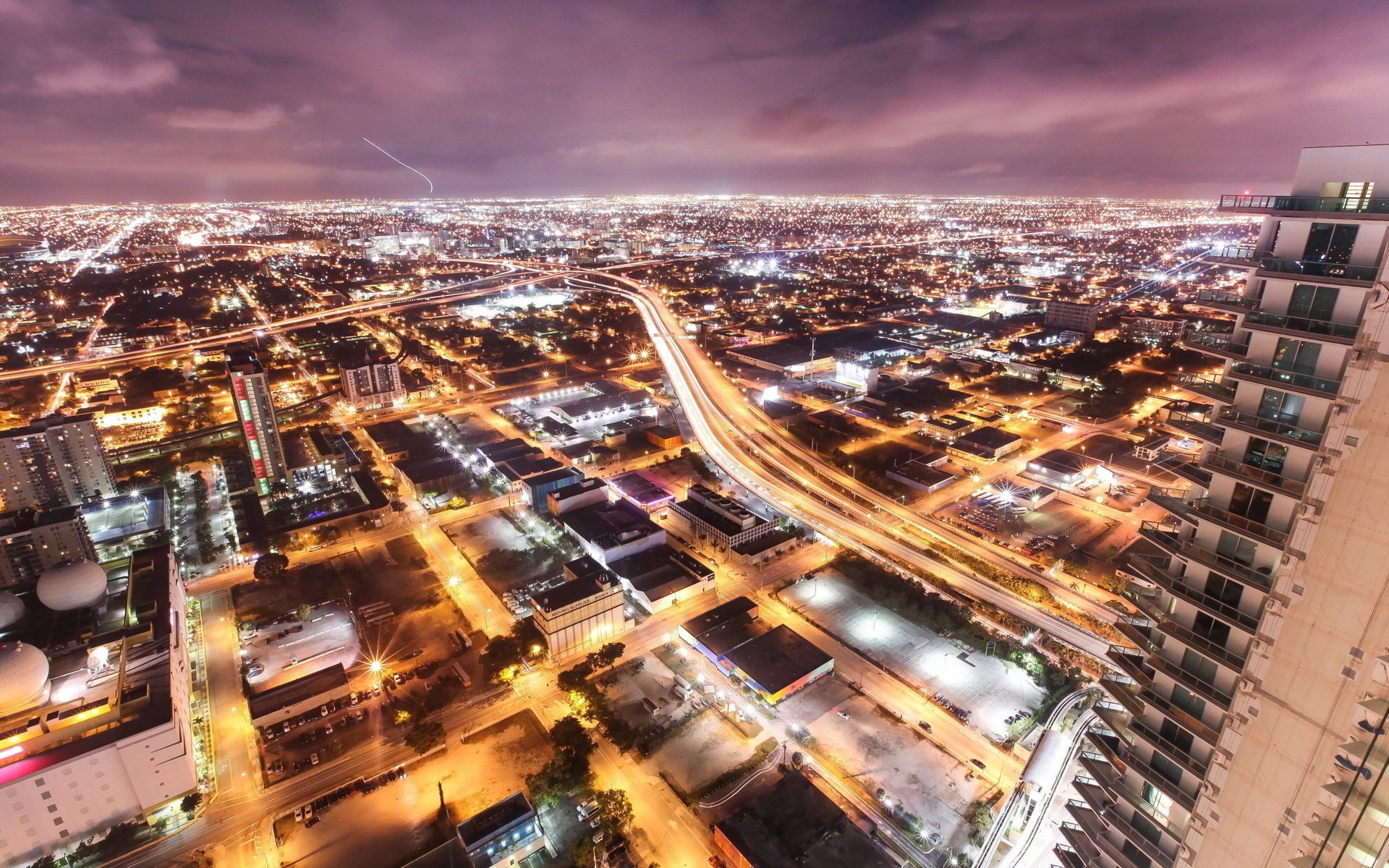 miami the city night