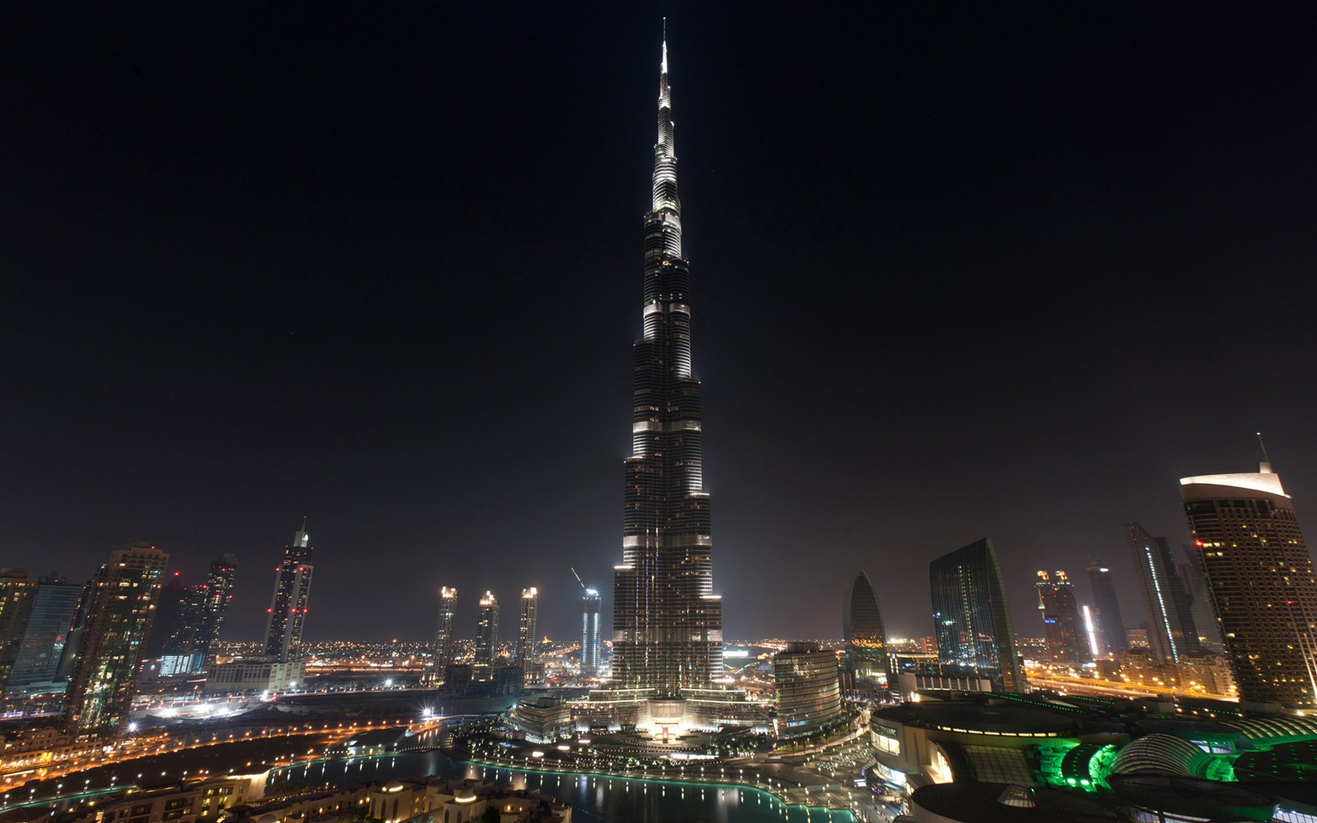 dubai skyscraper tower house burj khalifa united arab emirates water pool sky night