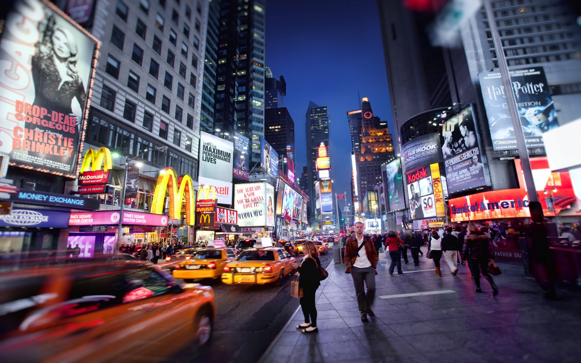 nowy jork usa na broadwayu times square noc