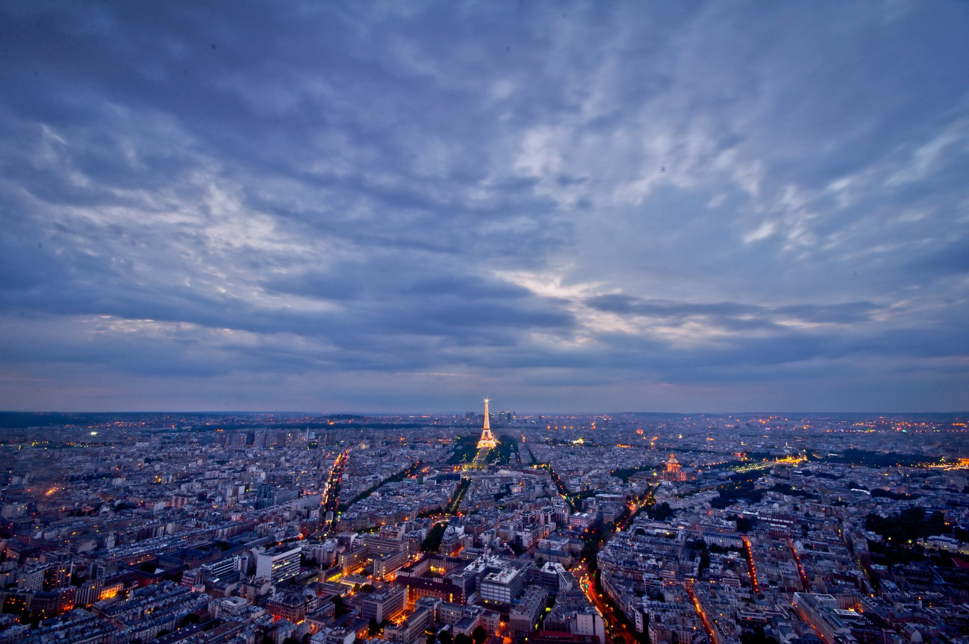 città frazione parigi sera luci