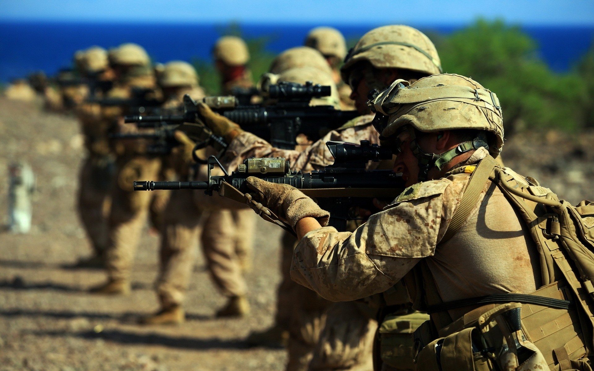 armes armée soldats