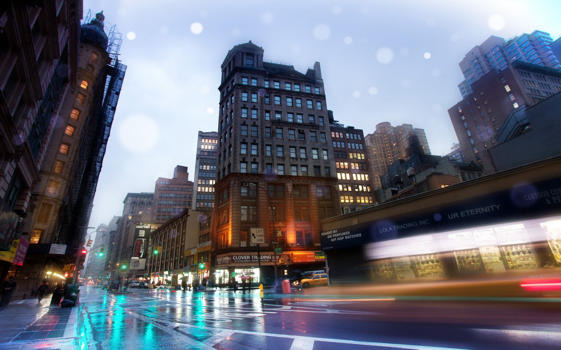 lick streets new york usa broadway rainy night