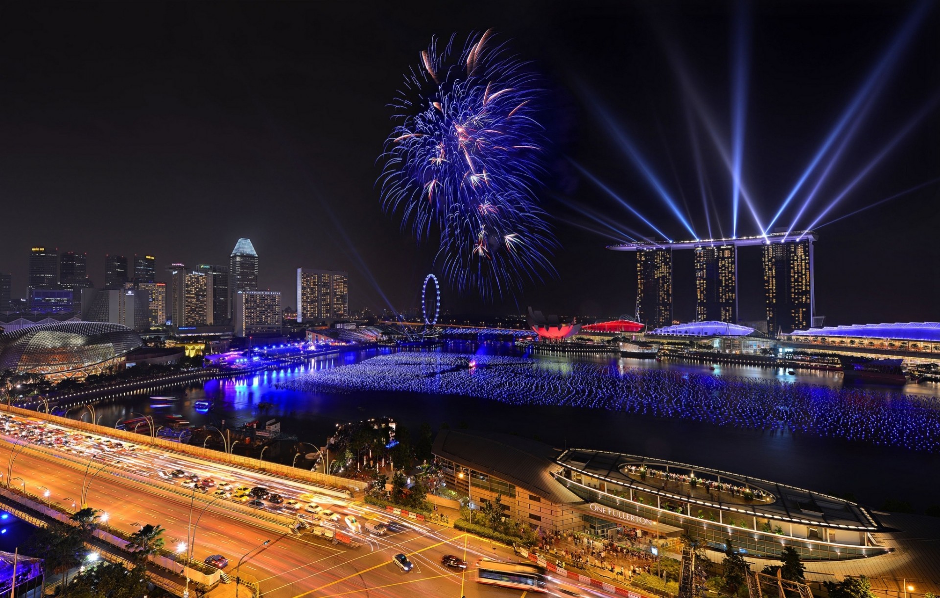 мегаполис ночь новый год сингапур праздник фейерверки город вода marina bay sands 2014