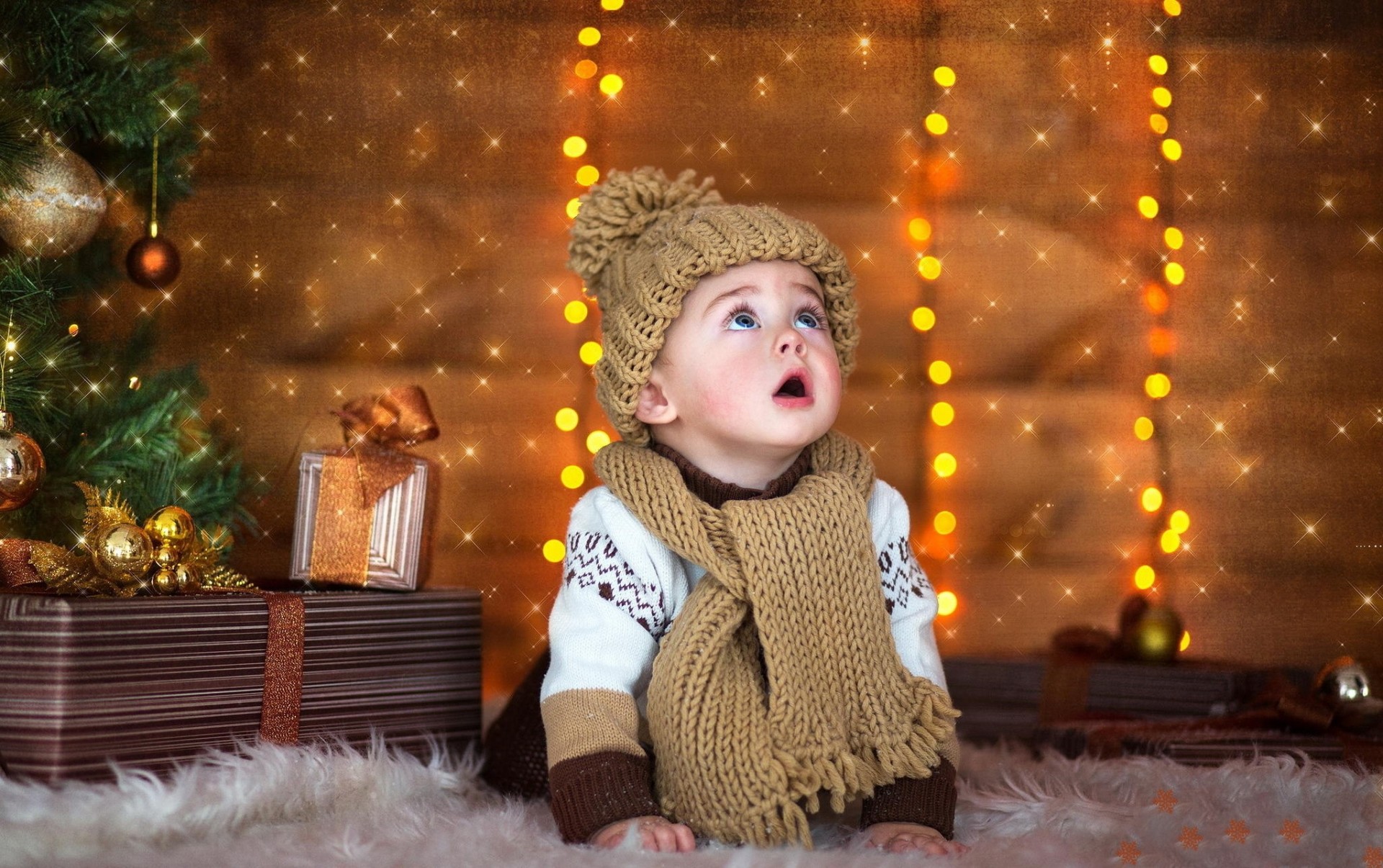 belle enfant nouvel an chapeau