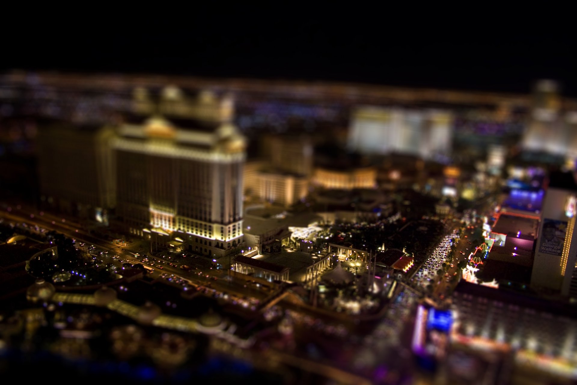 night tilt shift machinery