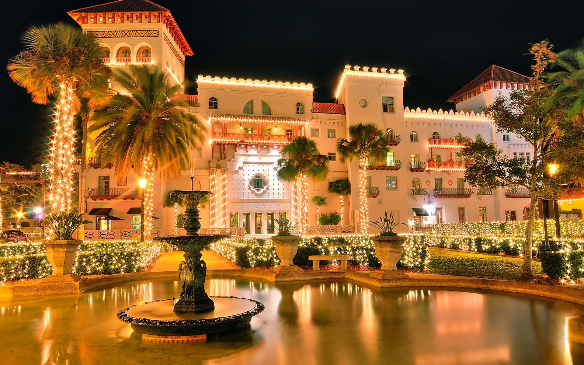 palace house fountain lights light palm