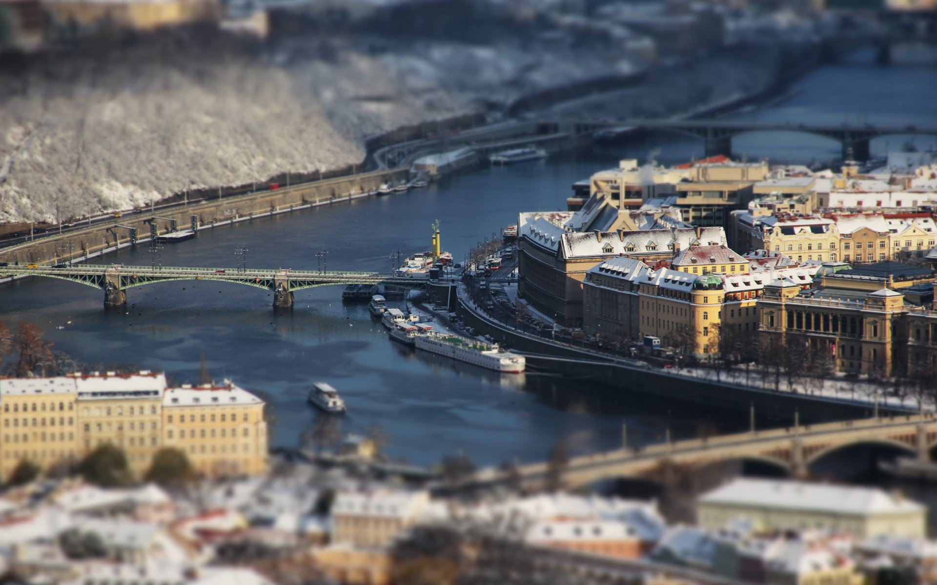 town prague ships bridge house river tilt-shift