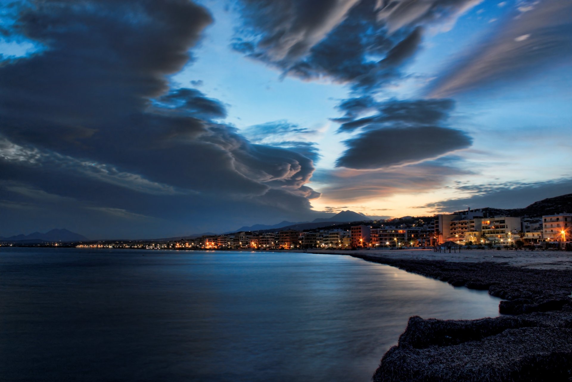 noche playa ciudad cielo mar